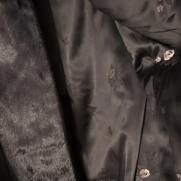 Turansky Furs - Black Fur Jacket - Picture 6 of 10